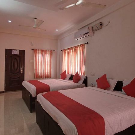 Oyo 42678 Hotel Vasantha Bhavanam Saver Coimbatore Exteriör bild