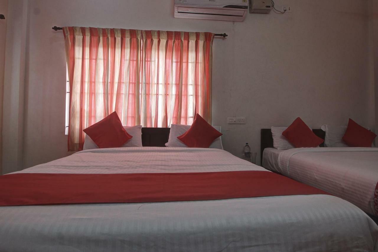 Oyo 42678 Hotel Vasantha Bhavanam Saver Coimbatore Exteriör bild