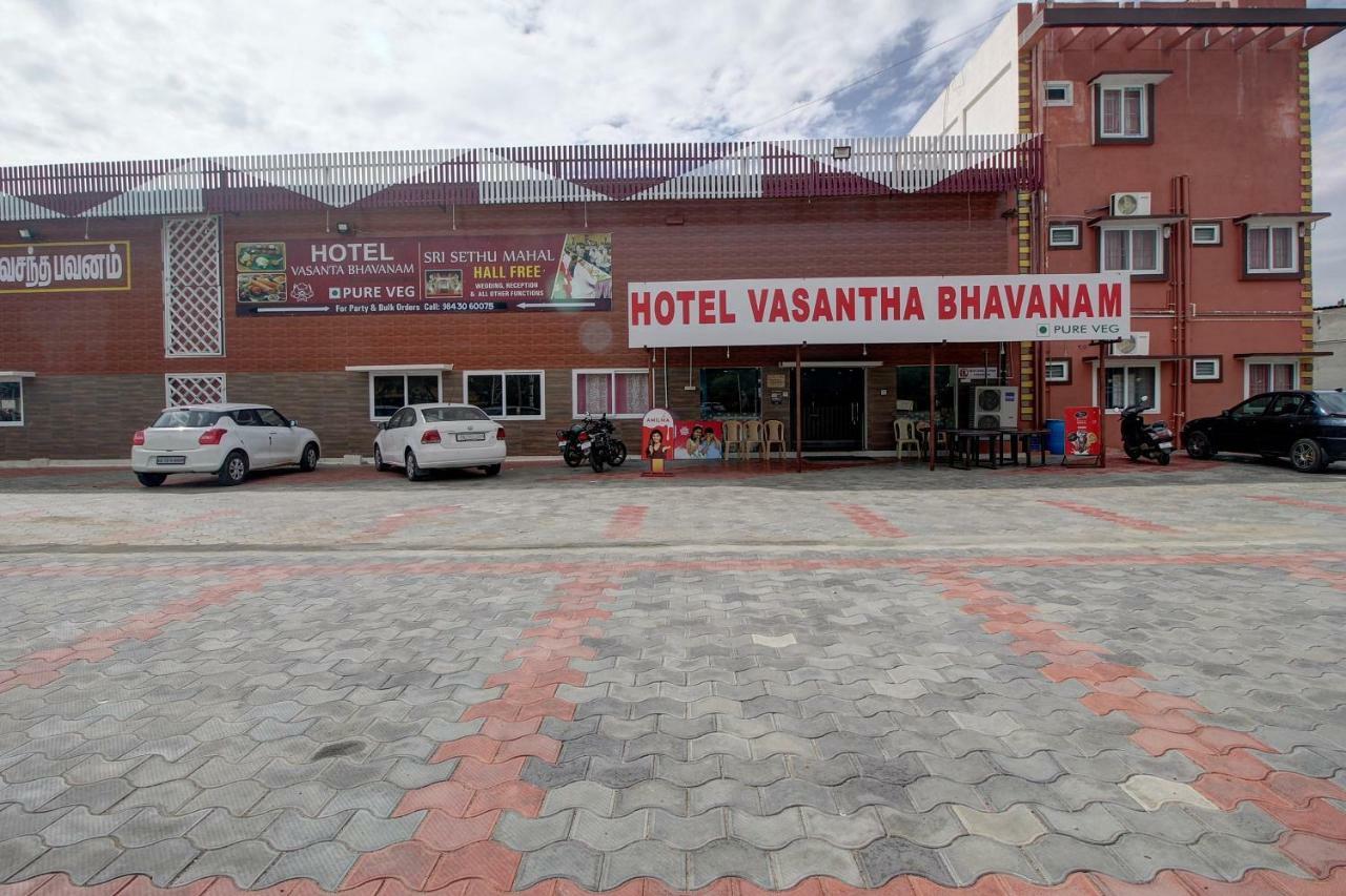Oyo 42678 Hotel Vasantha Bhavanam Saver Coimbatore Exteriör bild
